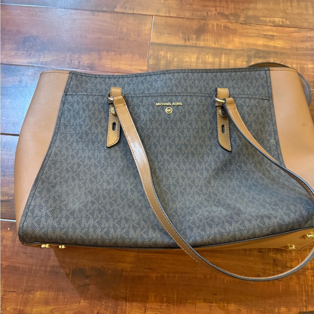 Michael Kors Sullivan Large Tote Bag, Brown/Gray.